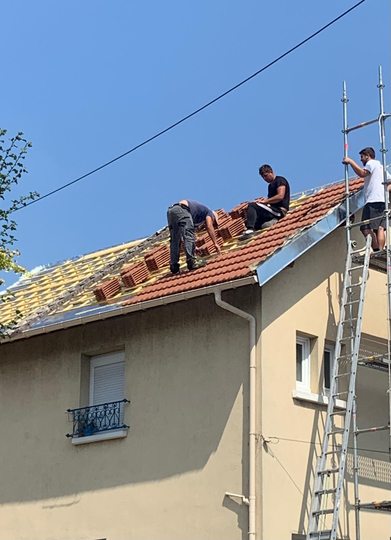 Travaux de couverture et zinguerie : photographie de chantier 21 – Couverture Lamberty.K